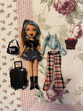 Bratz Pretty n Punk Yasmin REPRODUCTION